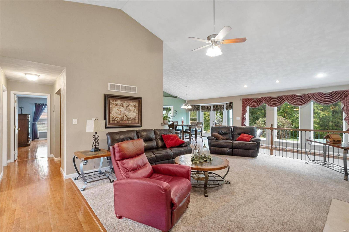 Featured Listing Image 8