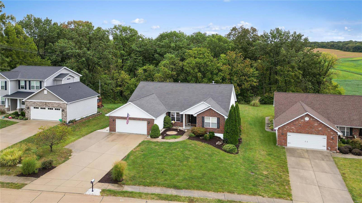 Featured Listing Image 47