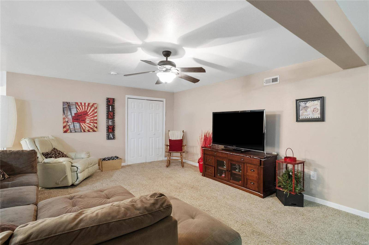 Featured Listing Image 32