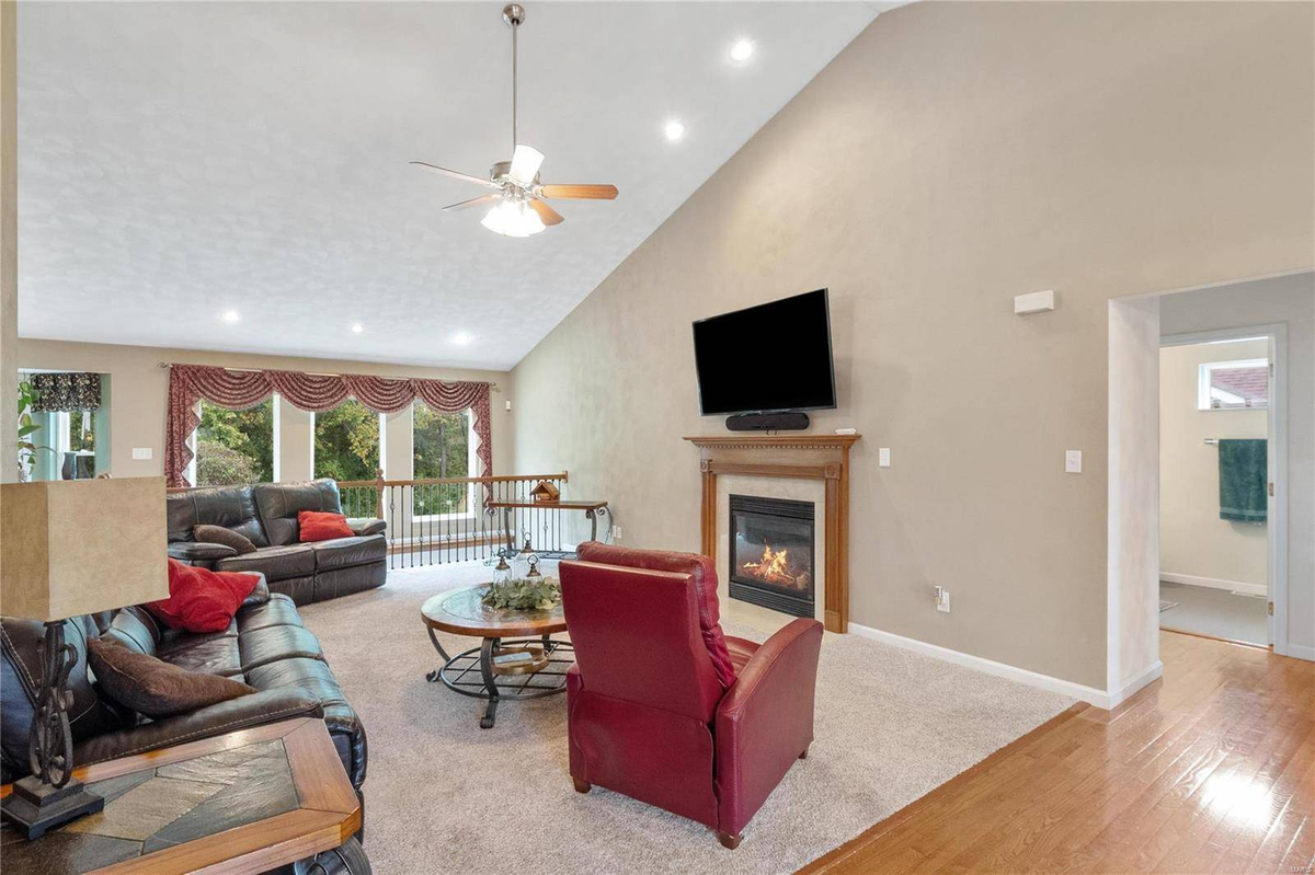 Featured Listing Image 9