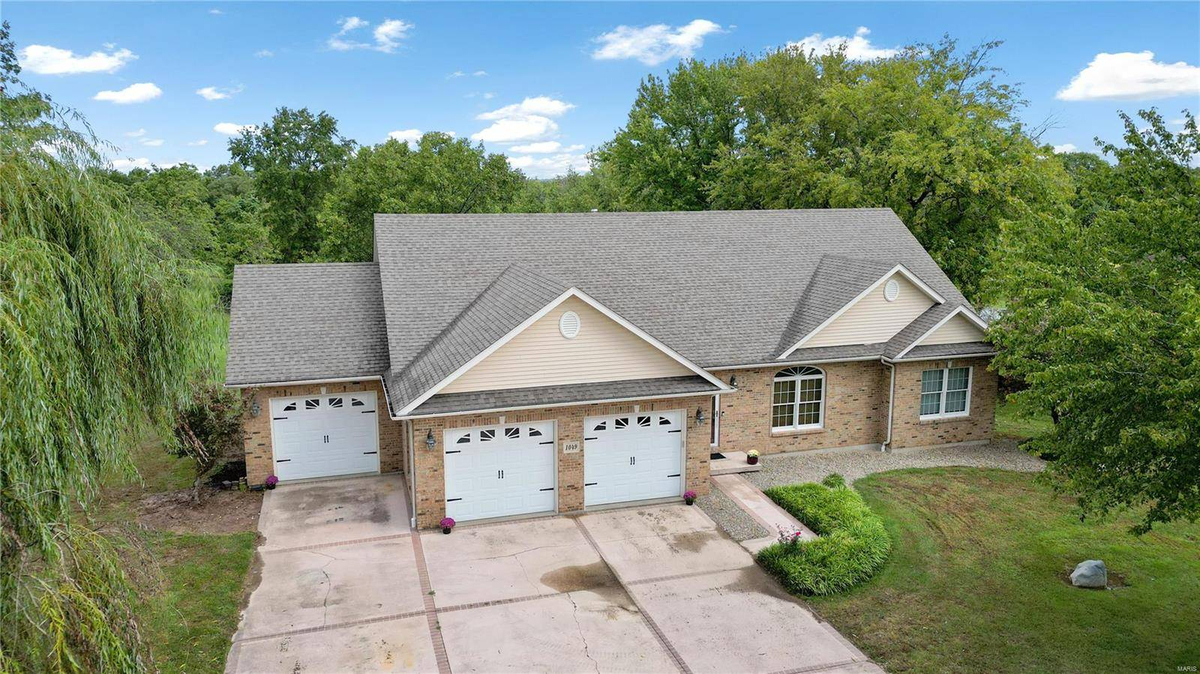 Featured Listing Image 54