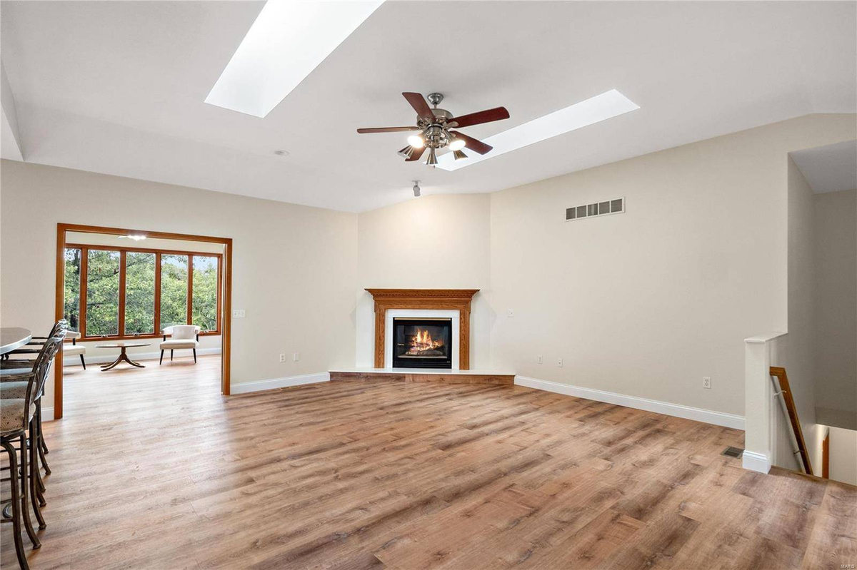Featured Listing Image 6