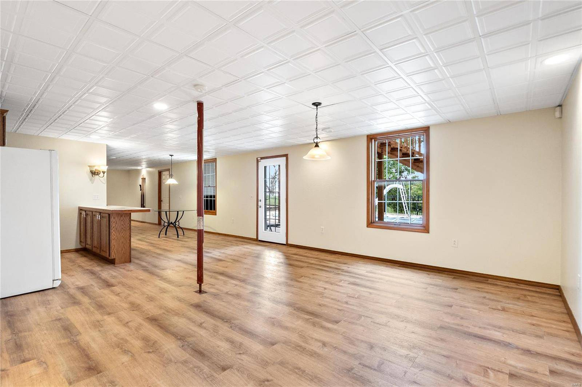 Featured Listing Image 29