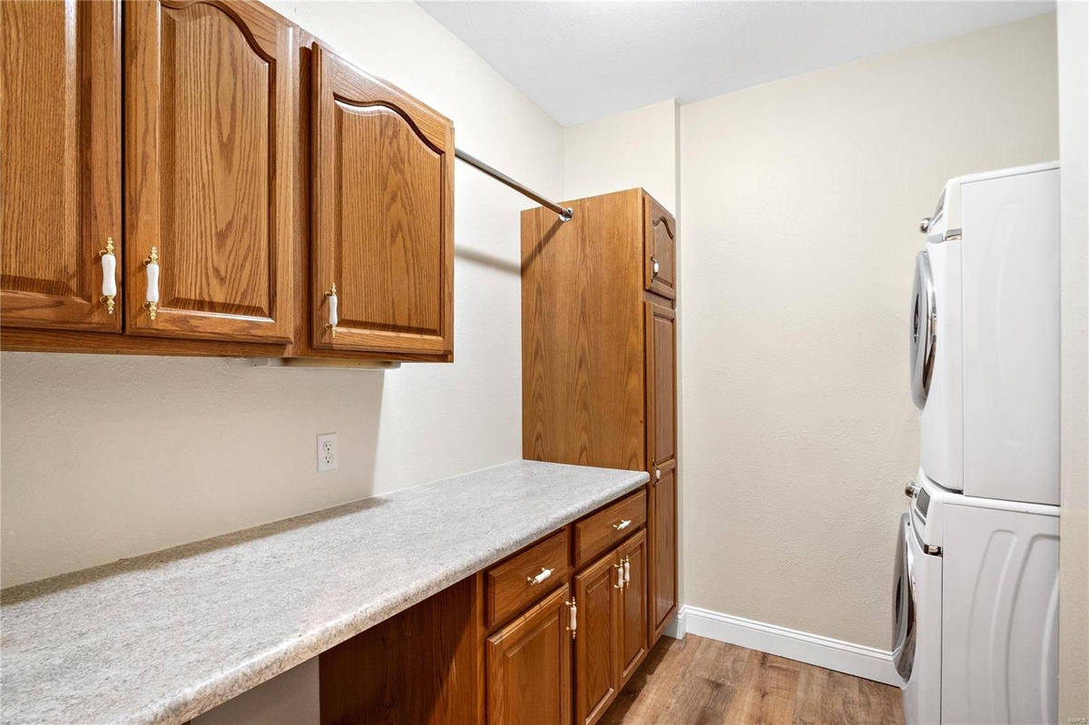 Featured Listing Image 27