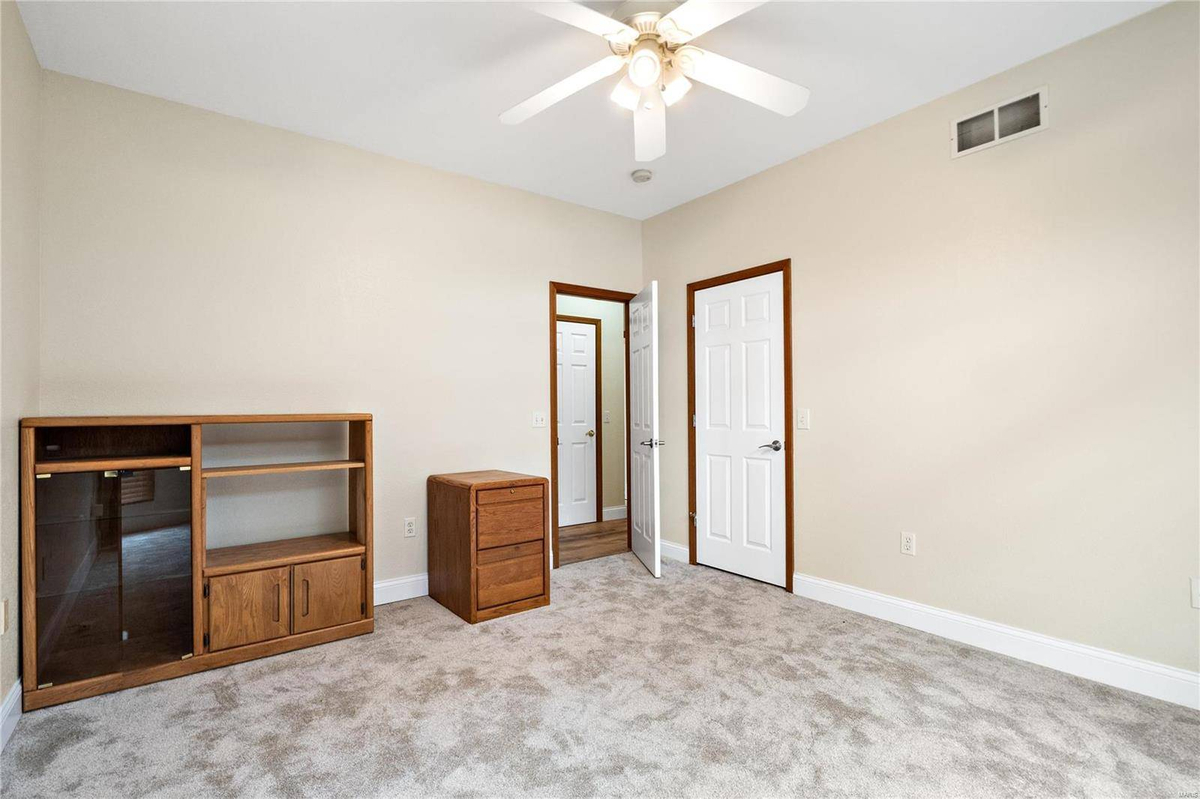Featured Listing Image 23