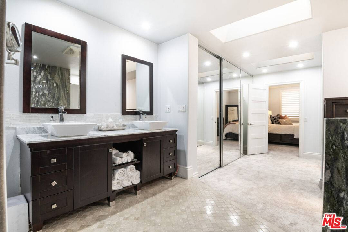Featured Listing Image 22