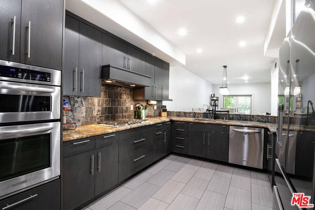 Featured Listing Image 13