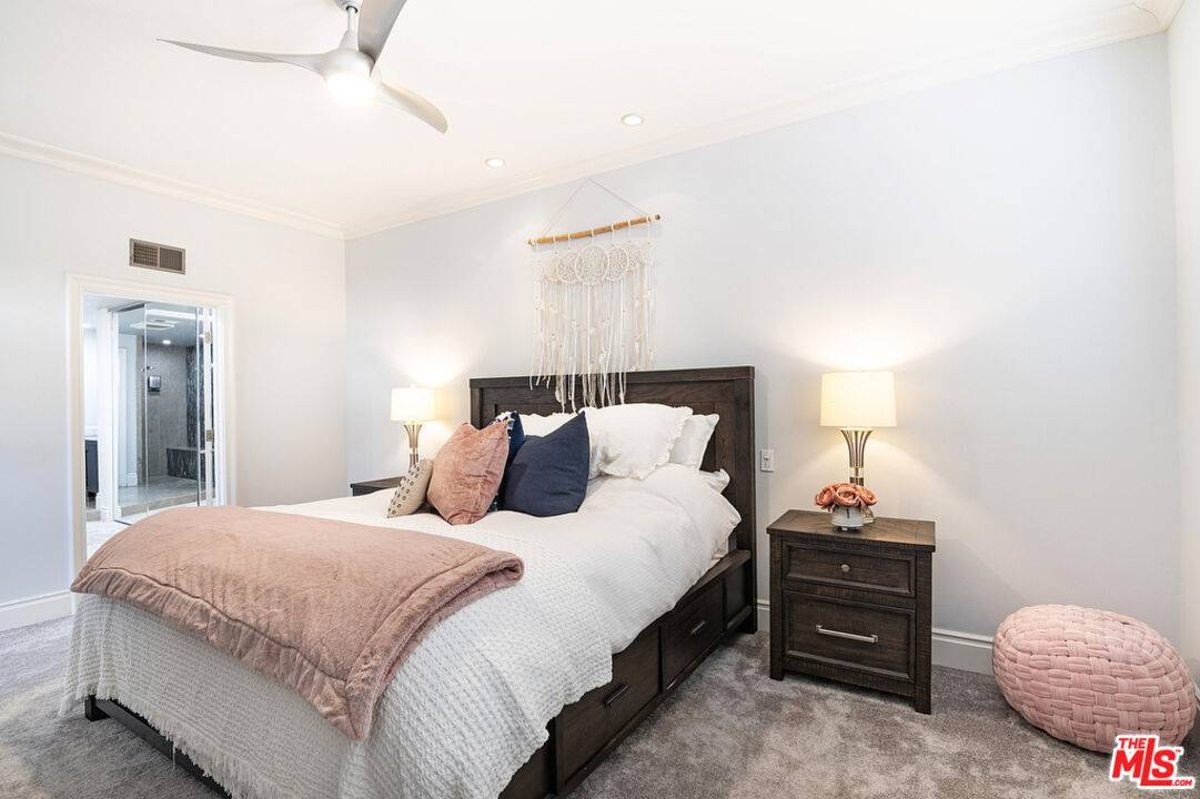 Featured Listing Image 19