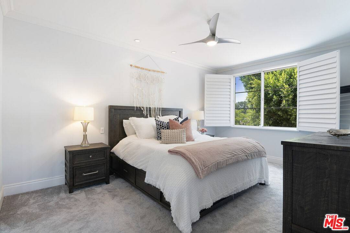 Featured Listing Image 18