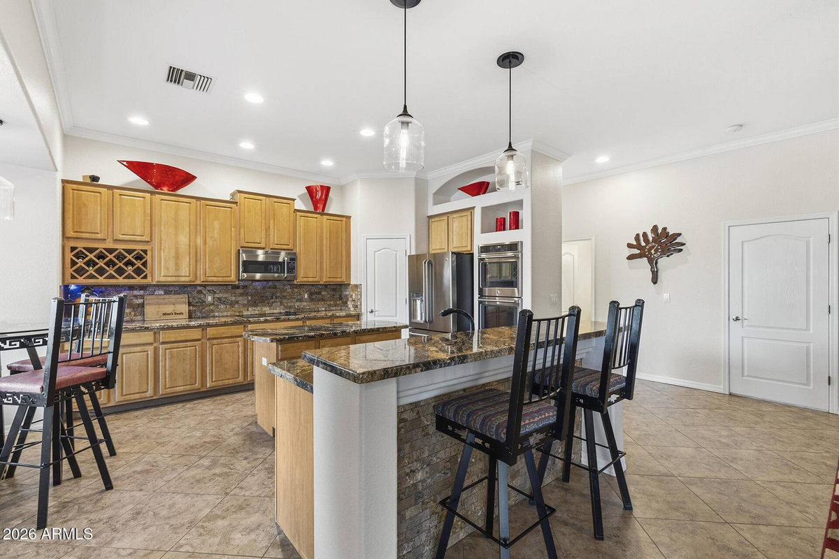Featured Listing Image 40