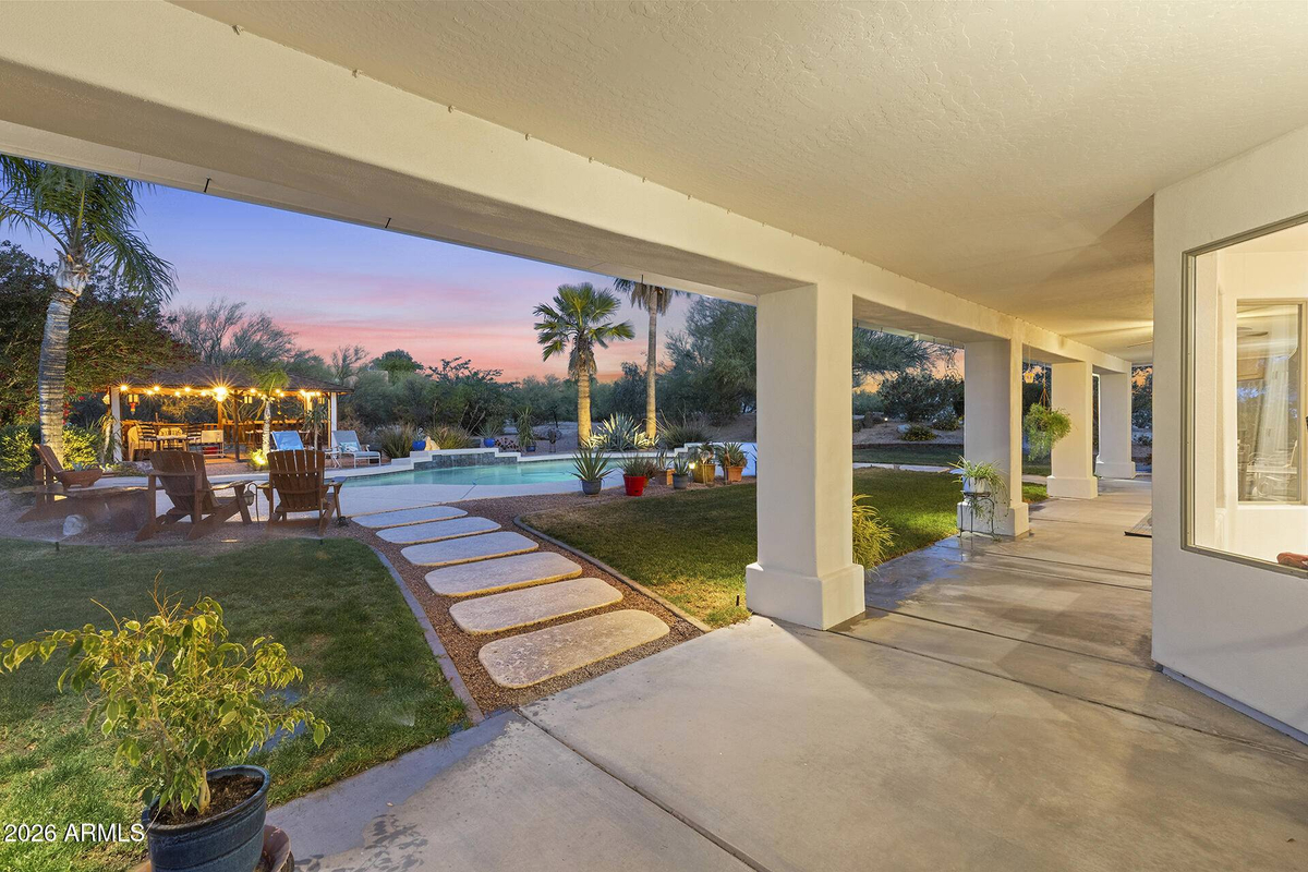 Featured Listing Image 28