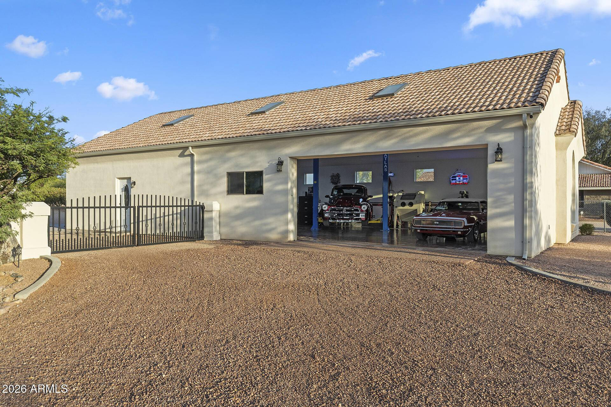 Featured Listing Image 15