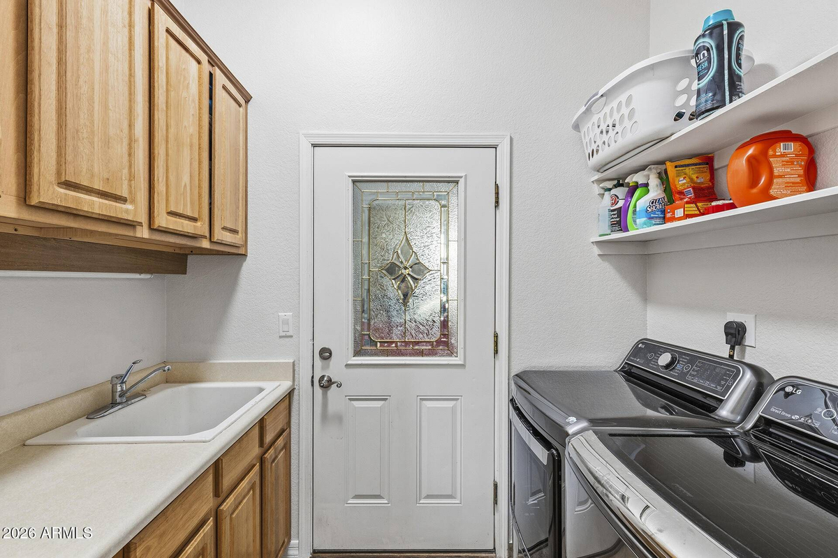 Featured Listing Image 53