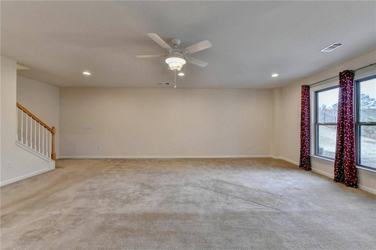 Featured Listing Image 54