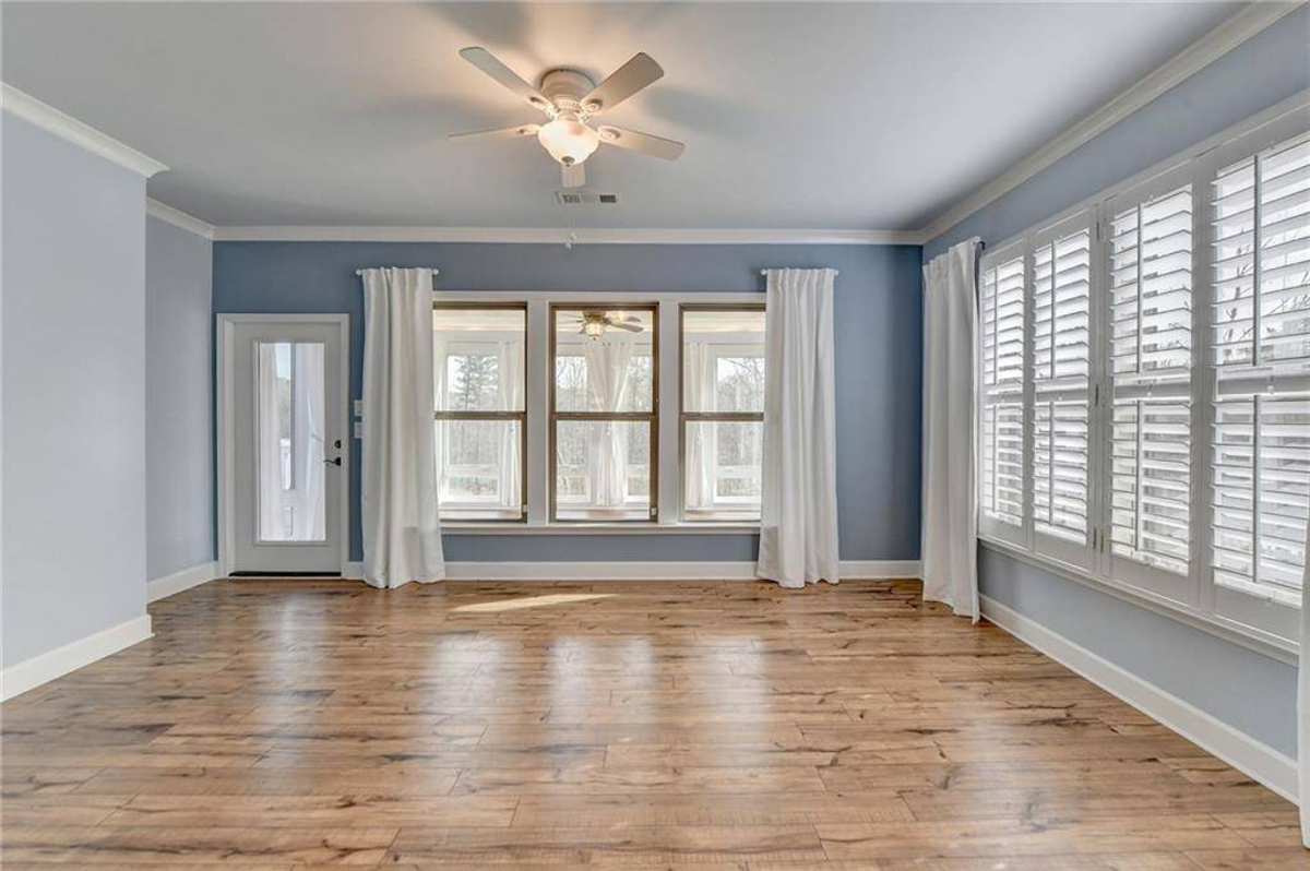 Featured Listing Image 31