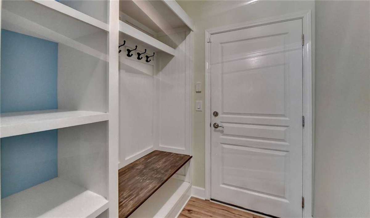 Featured Listing Image 48