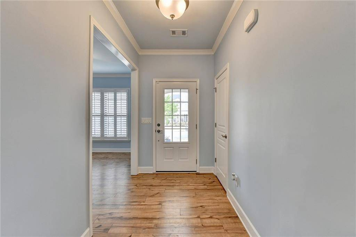 Featured Listing Image 7