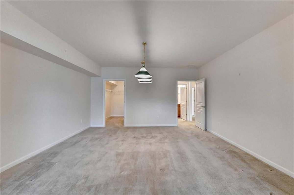 Featured Listing Image 57