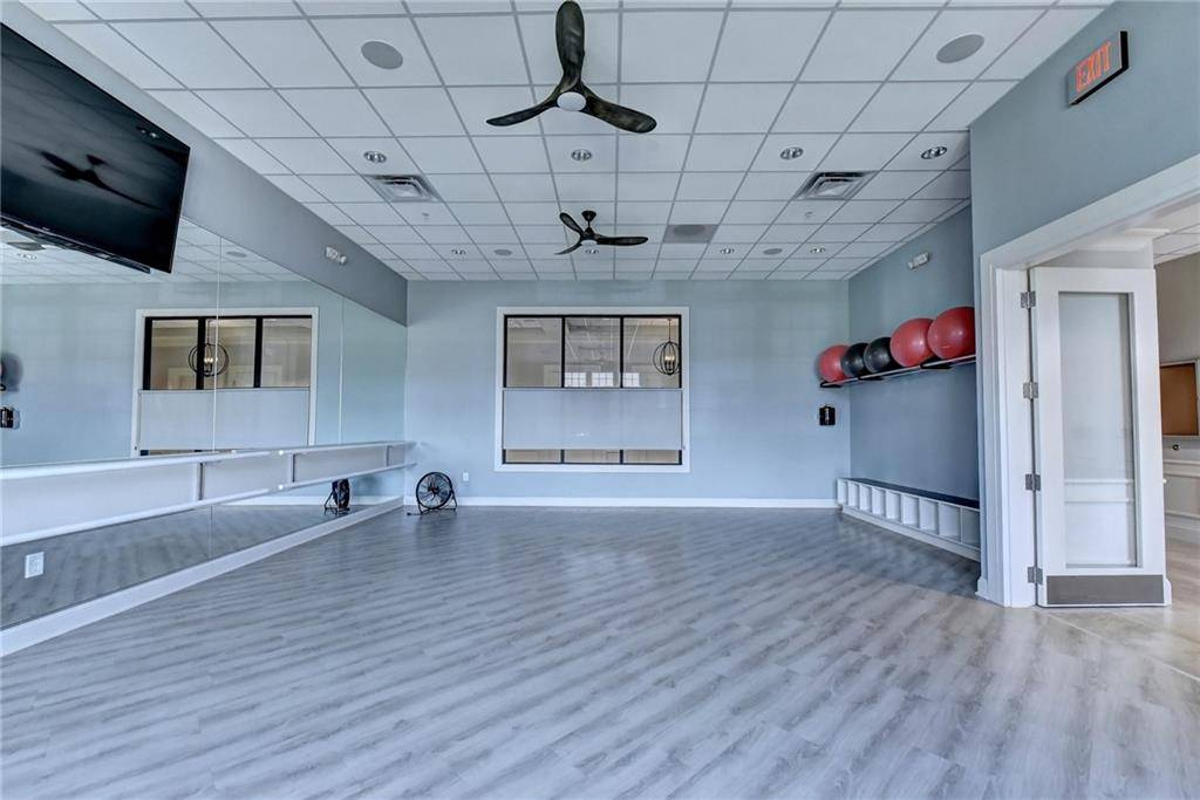 Featured Listing Image 101