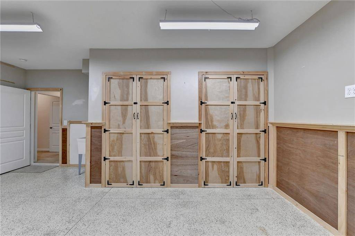 Featured Listing Image 63