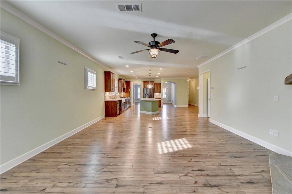 Featured Listing Image 29