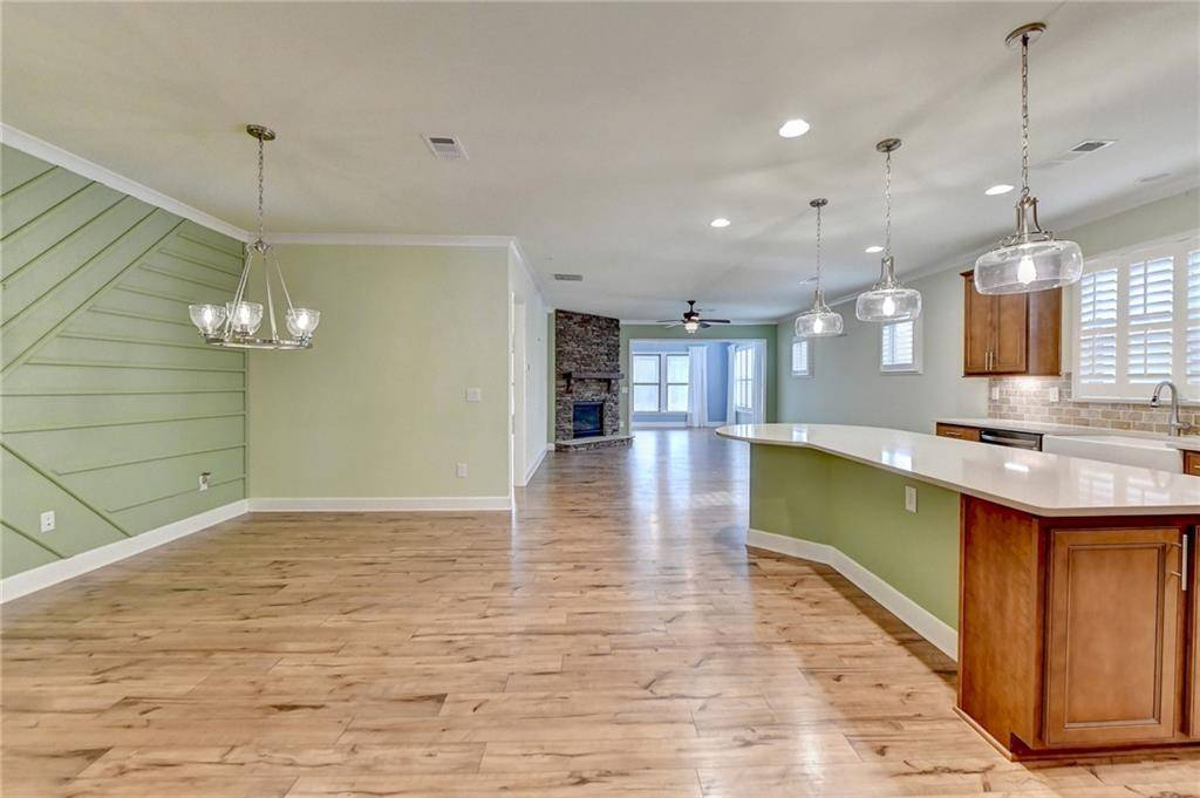 Featured Listing Image 22