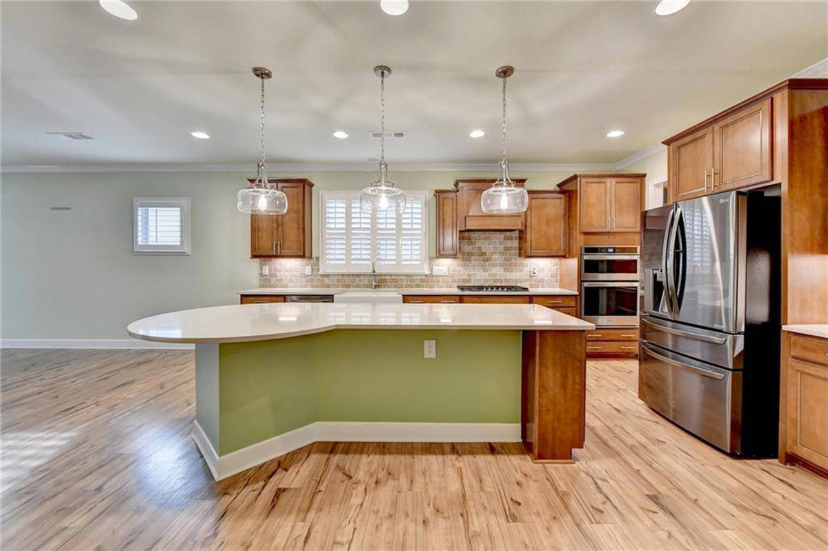 Featured Listing Image 13