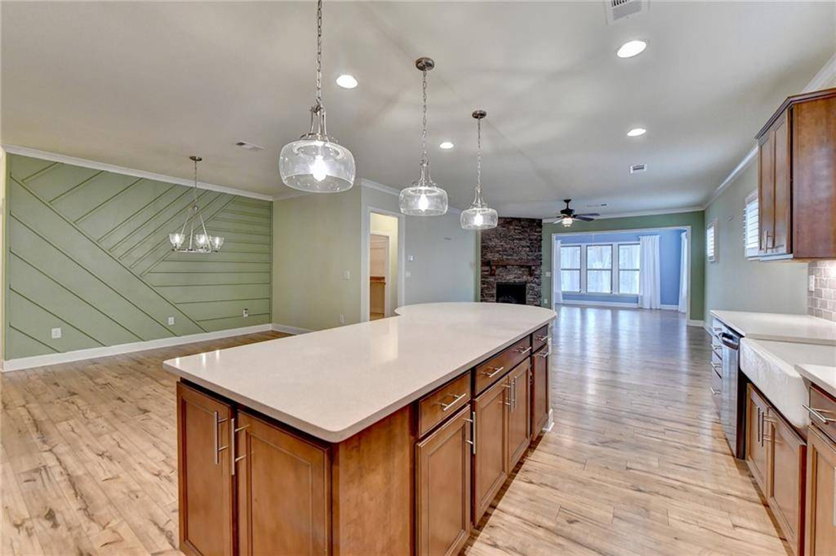 Featured Listing Image 17