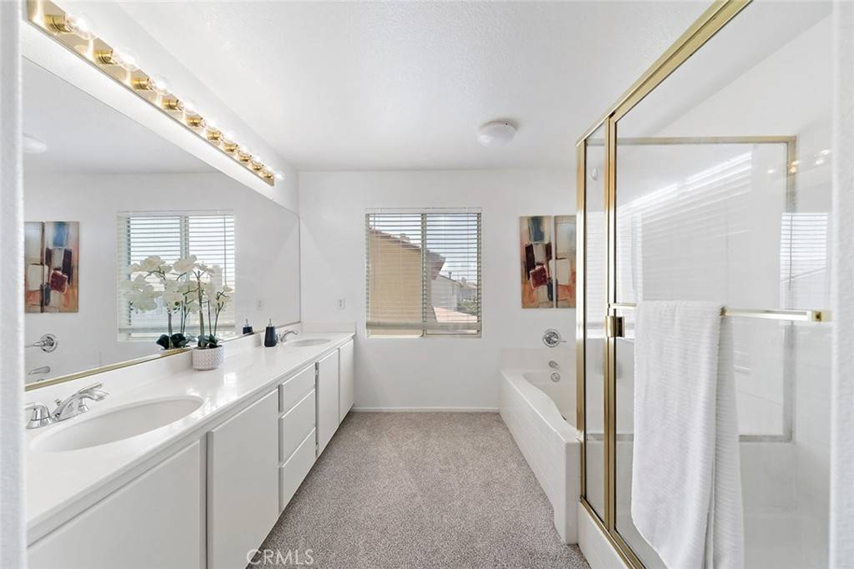 Featured Listing Image 32