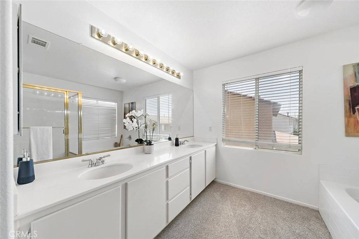 Featured Listing Image 33