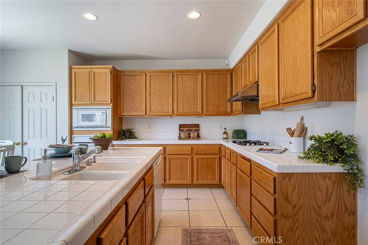 Featured Listing Image 12