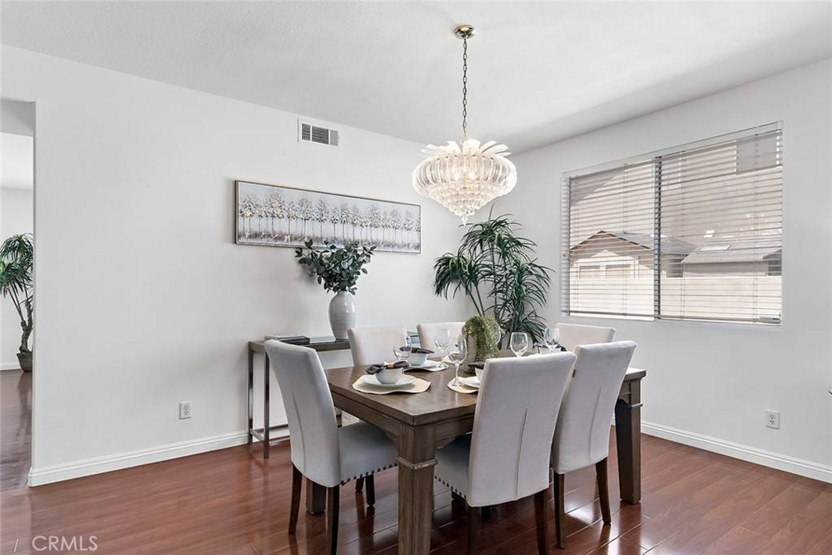 Featured Listing Image 5