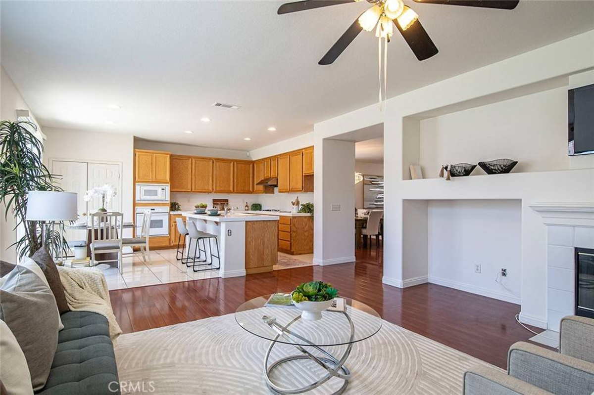 Featured Listing Image 10