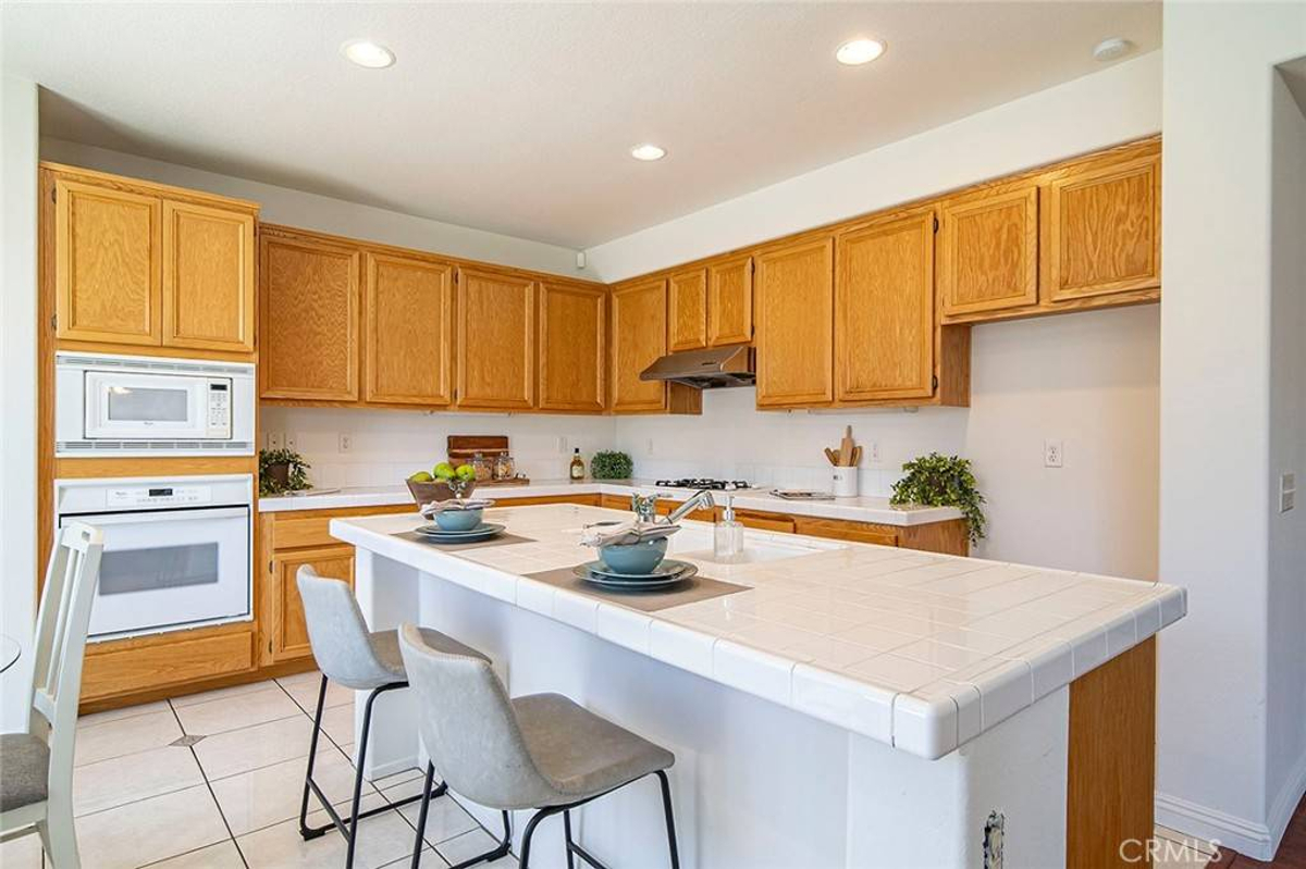 Featured Listing Image 11