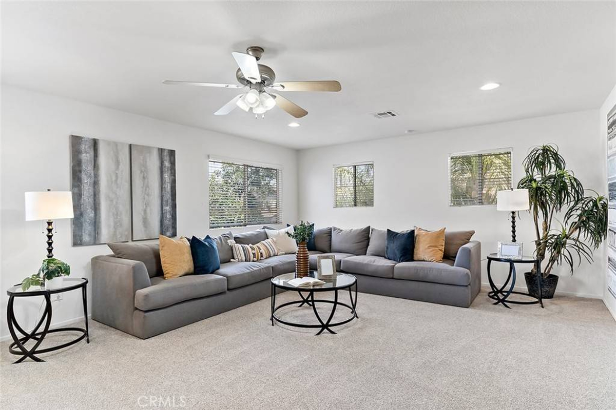 Featured Listing Image 24
