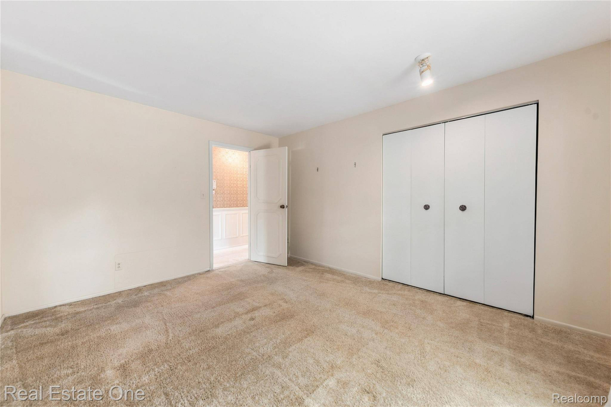 Featured Listing Image 21