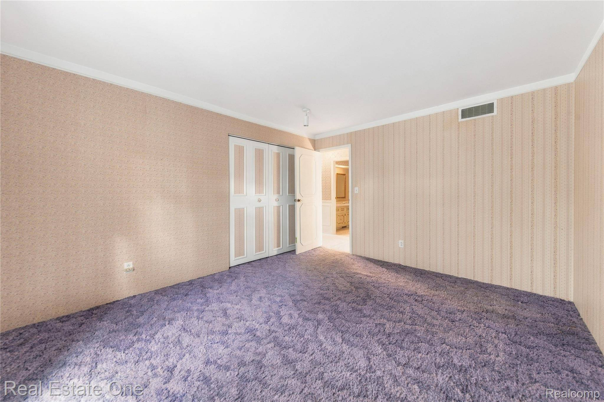 Featured Listing Image 23