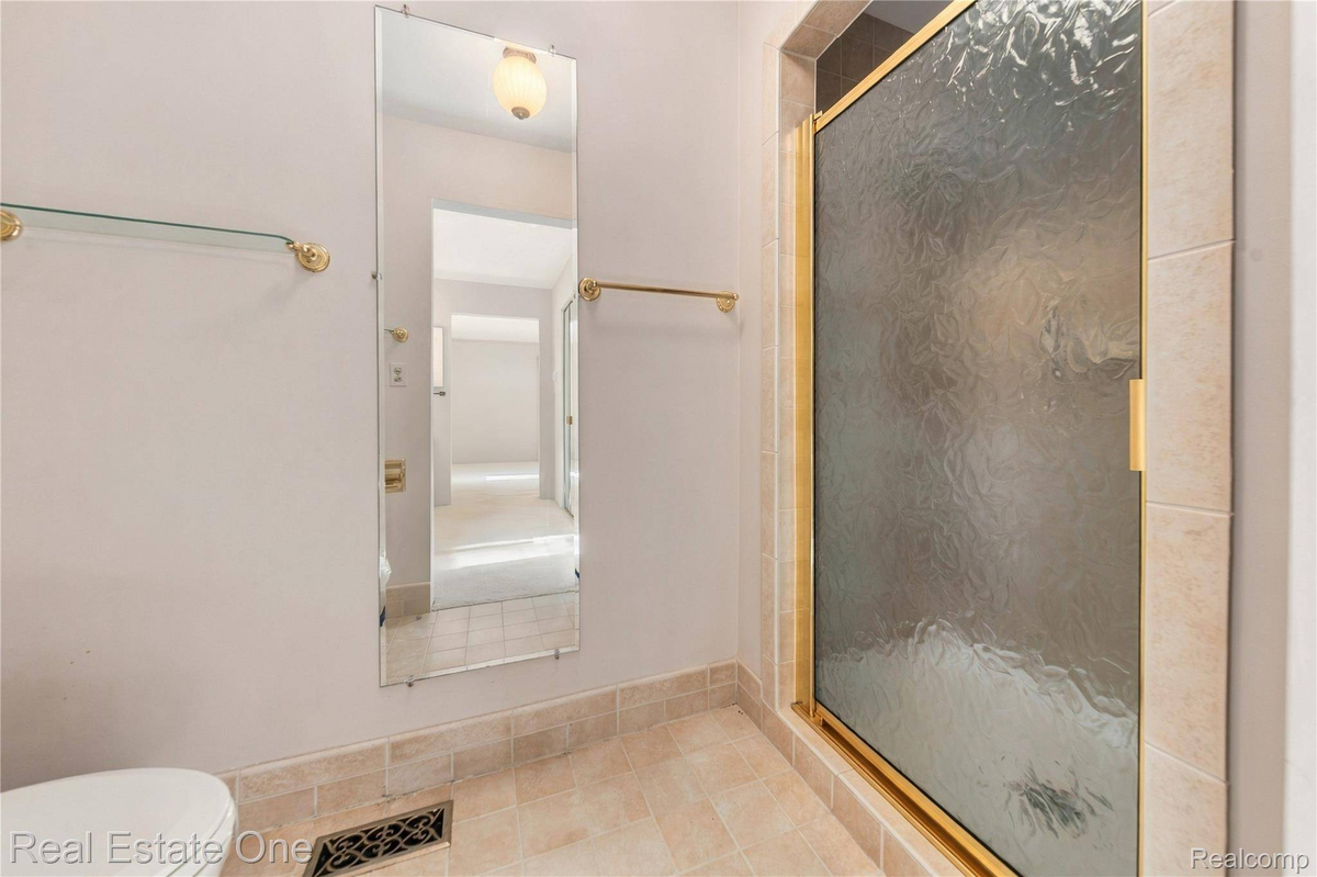 Featured Listing Image 29