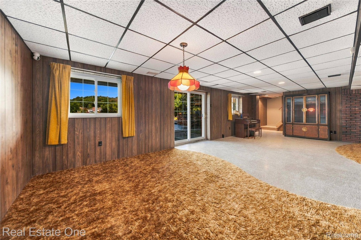 Featured Listing Image 36