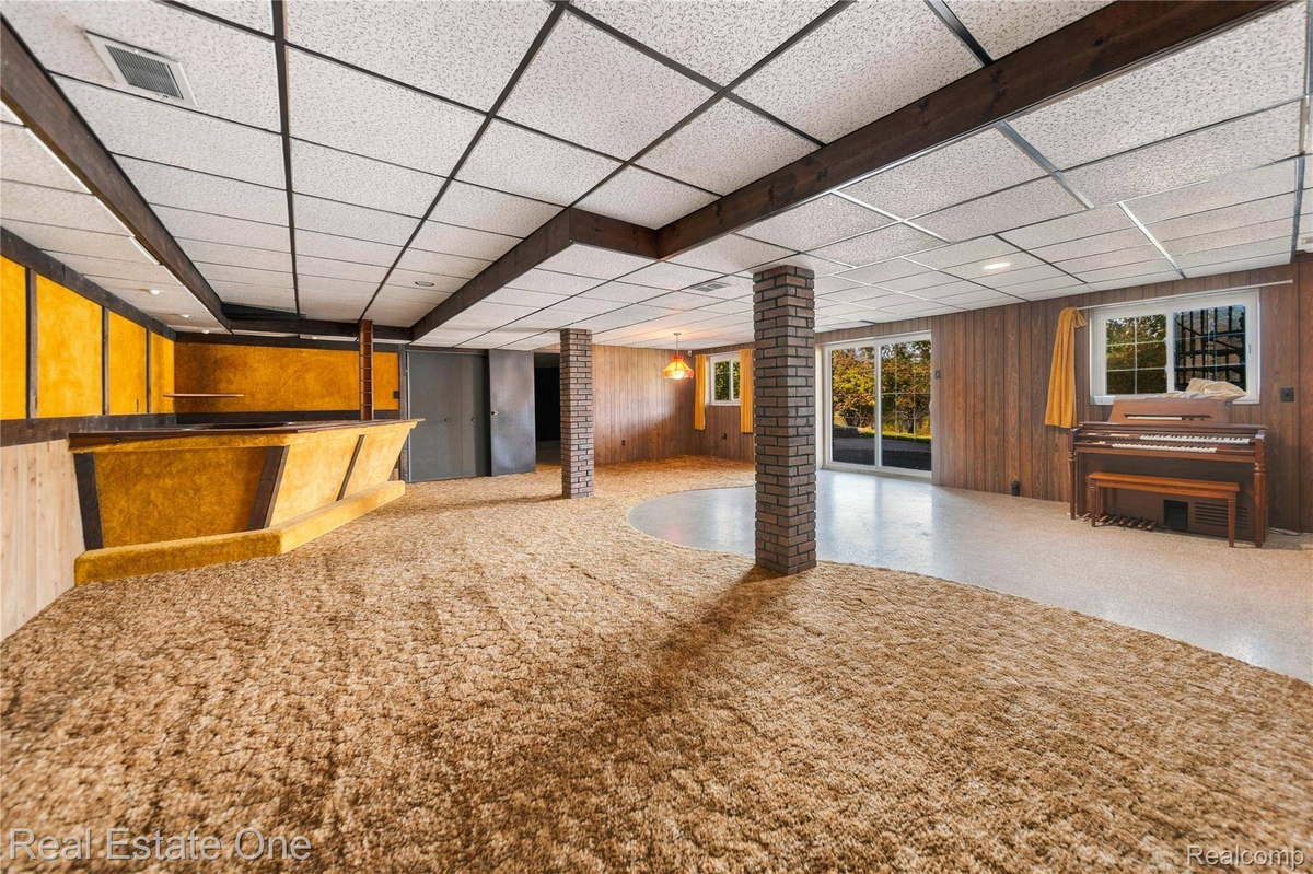 Featured Listing Image 37