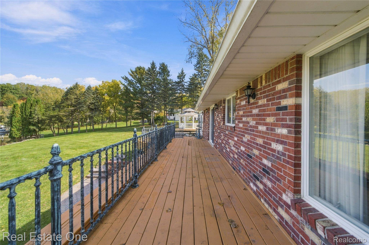 Featured Listing Image 48