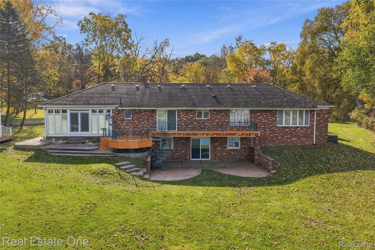 Featured Listing Image 52