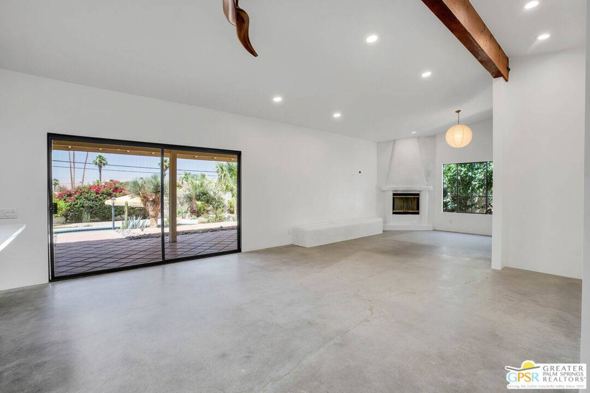 Featured Listing Image 6