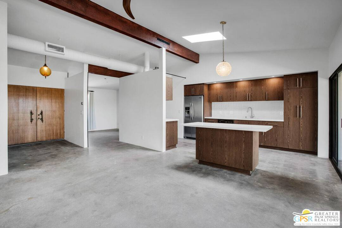 Featured Listing Image 13