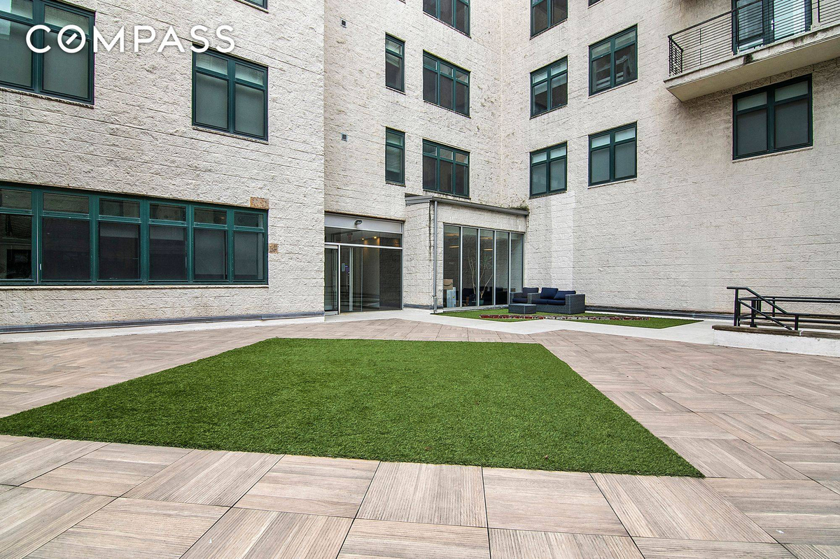 Featured Listing Image 13