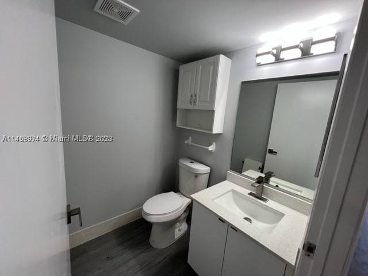 Featured Listing Image 6