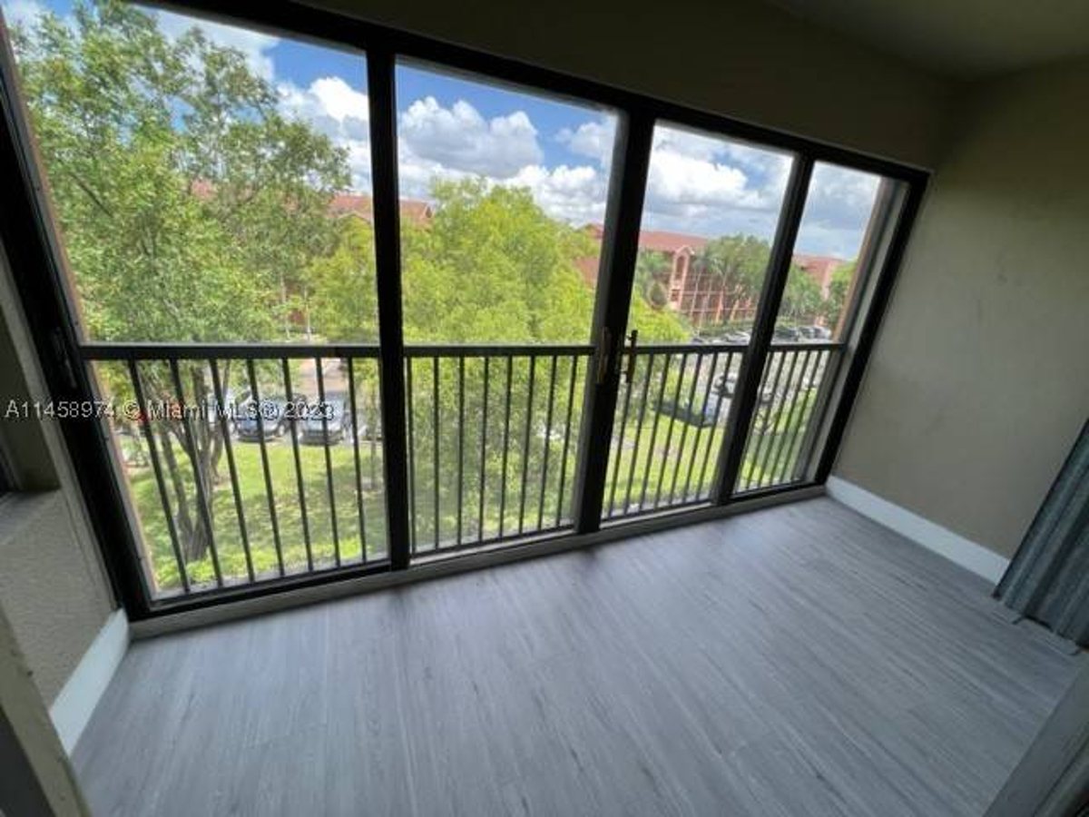 Featured Listing Image 13