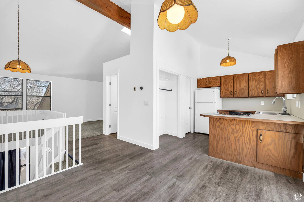 Featured Listing Image 9