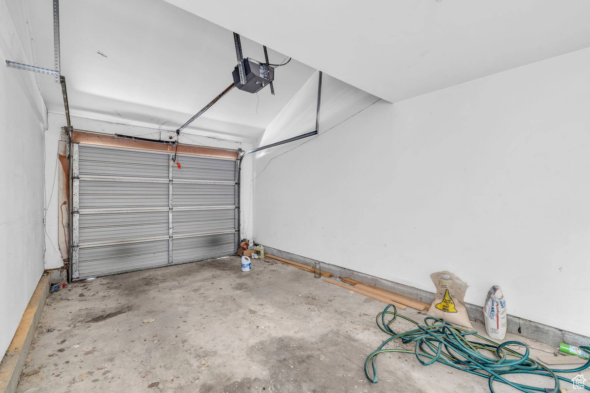 Featured Listing Image 20