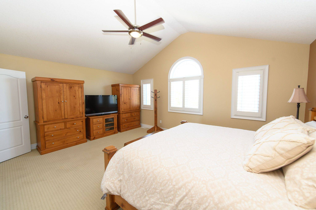 Featured Listing Image 9